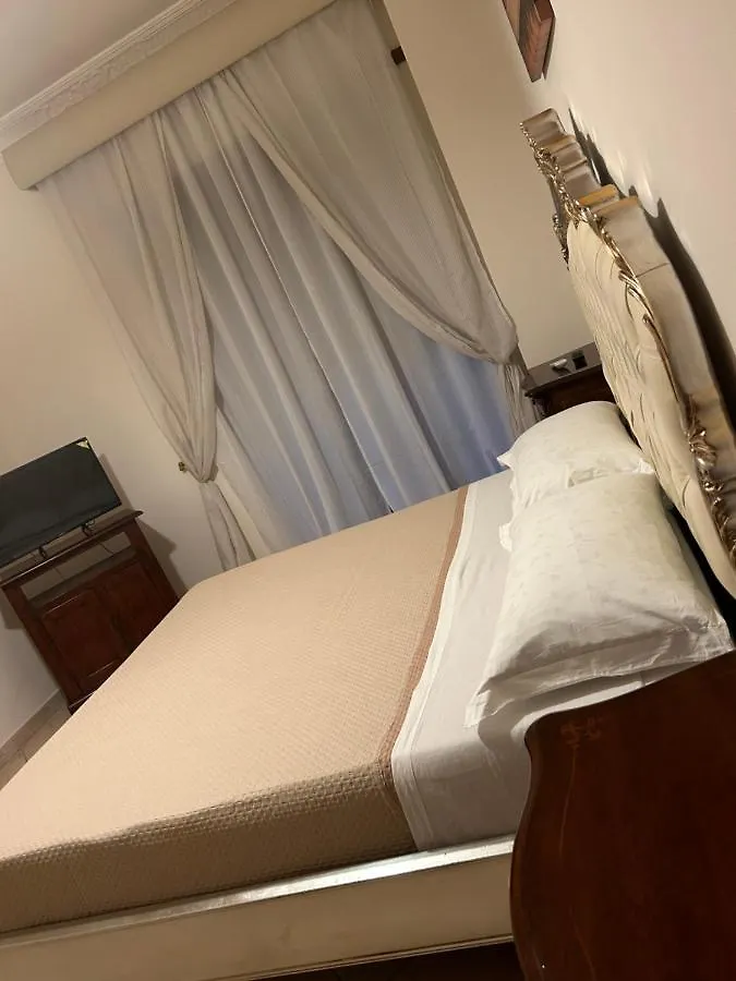 Luxury_C3 Apartment Naples Italy